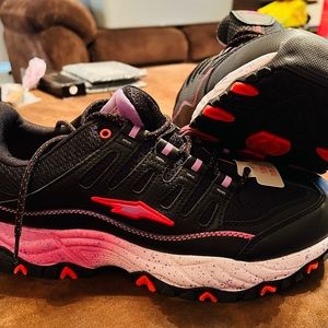 Avia wide width rainbow sneakers